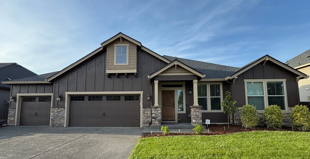 exterior repaint in vancouver - featured